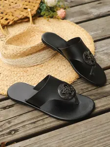 Women's Celtic Knot Decorated Round Toe Flat Sandals, Summer Vintage Elegant Beach Travel Shoes, One-Piece Thong Slippers for Outdoor & Indoor Use, Elegant Fashionable Sandals, Footwear For Beach