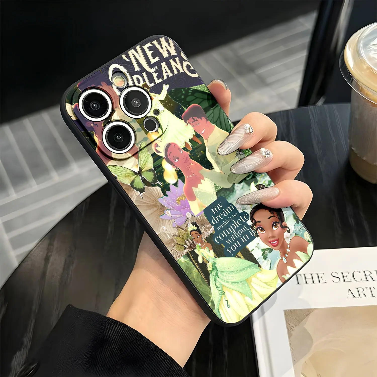 Has Authorized a 1pc Black Frosted Iphone Case Featuring The Princess And The Frog, with a Cute Cartoon Design. This TPU Mobile Phone Case Is Suitable for iPhone 17 Pro Max Air 16 12 13 14 15 Pro Max Plus Shockproof Soft Clear Back Cover Coque