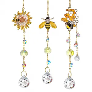 3-piece crystal honeycomb bee ornament with sun catcher, garden window with glass prism hanging gifts, Hangable, suitable for women, bee lovers, window decoration, seasonal ornaments, bee theme, natural inspiration decoration and artistic sun catcher