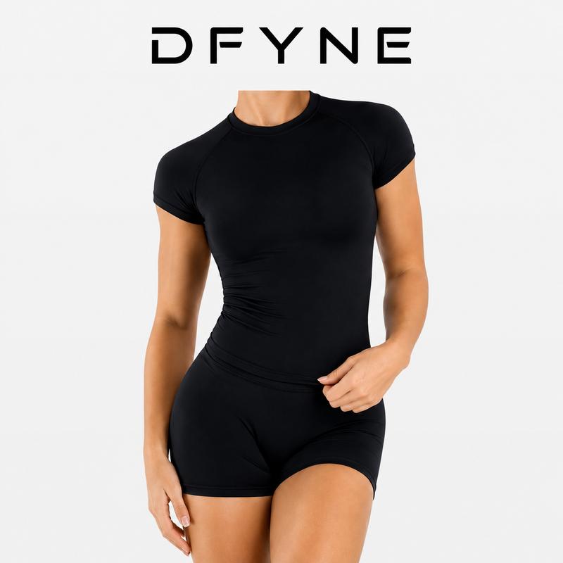 Dfyne Women's Plain Quick Dry Crew Neck Sport T-Shirt - Lightweight High Stretch Slim Ab-Fitting Twill Top, Breathable Normal Type Short-Sleeve Athleisure, Machine Washable, Cold Wash, Do Not Iron on Logo, Plus Size for Yoga, Biking