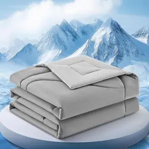 Queen Size Cooling Comforter Double-Sided Cooling Blanket for Hot Sleepers & Night Sweats, Q-Max > 0.4 Breathable Ice Blanket, Lightweight Cold Comforter (80''x90'', Light Grey)