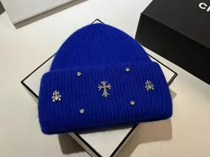 New Fashion Cross-Light Luxury Color Faux Gemstone Knitted Hat, 100% Cotton Winter Outdoor Warm Soft Waxed Plush Earflap Beanie
