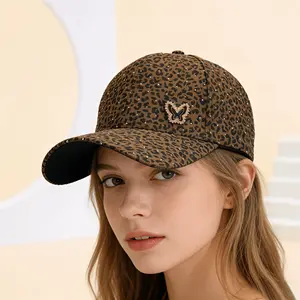 Women'S Spring/Summer Baseball Cap Leopard Print Sequins Rhinestone Butterfly Pattern Sunshade Breathable Adjustable Head Circumference Fashion Duck Tongue Cap