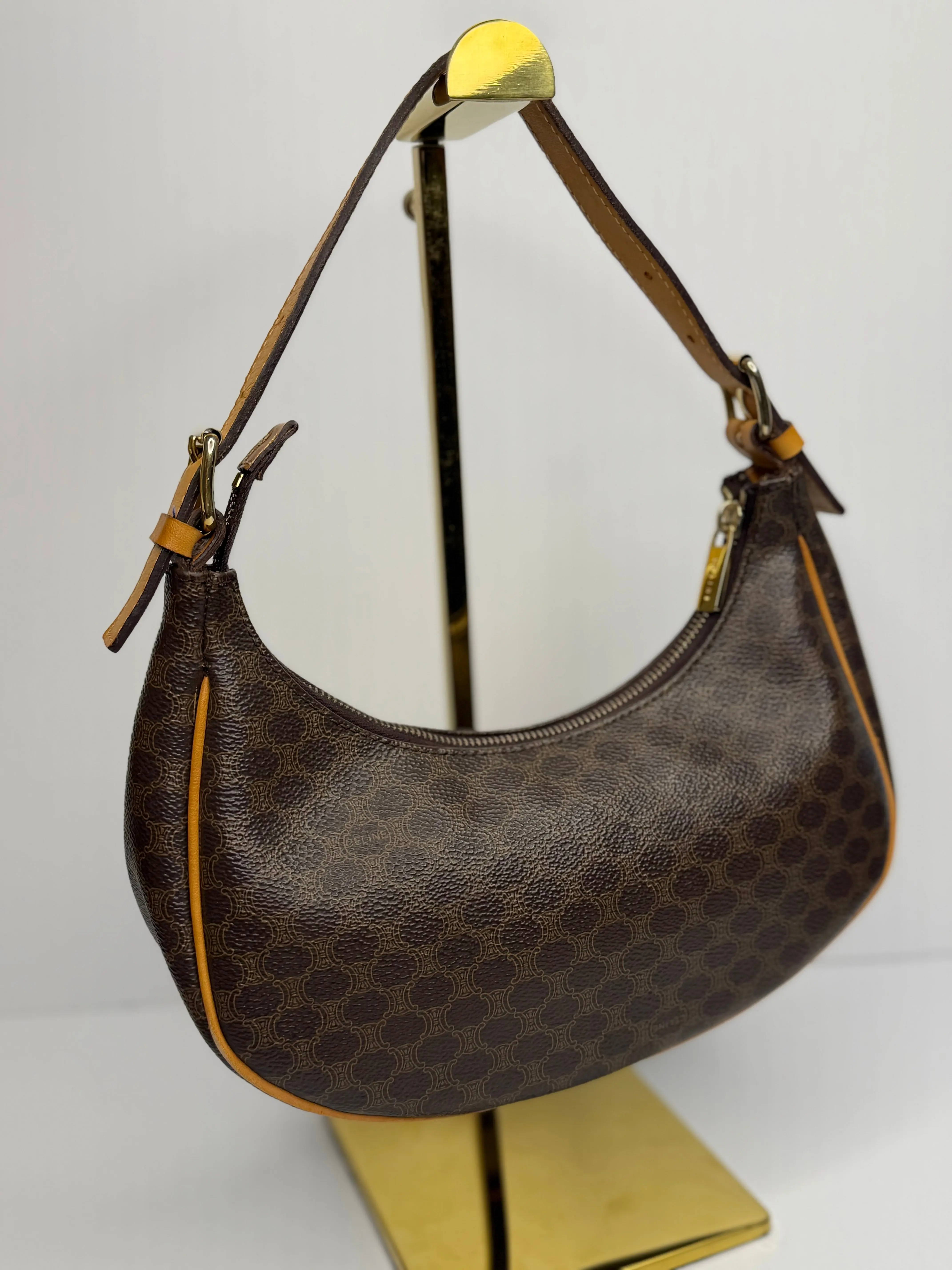 Pre-owned Celine canvas Shoulder Bags Ava macadam Shoulder Bag
