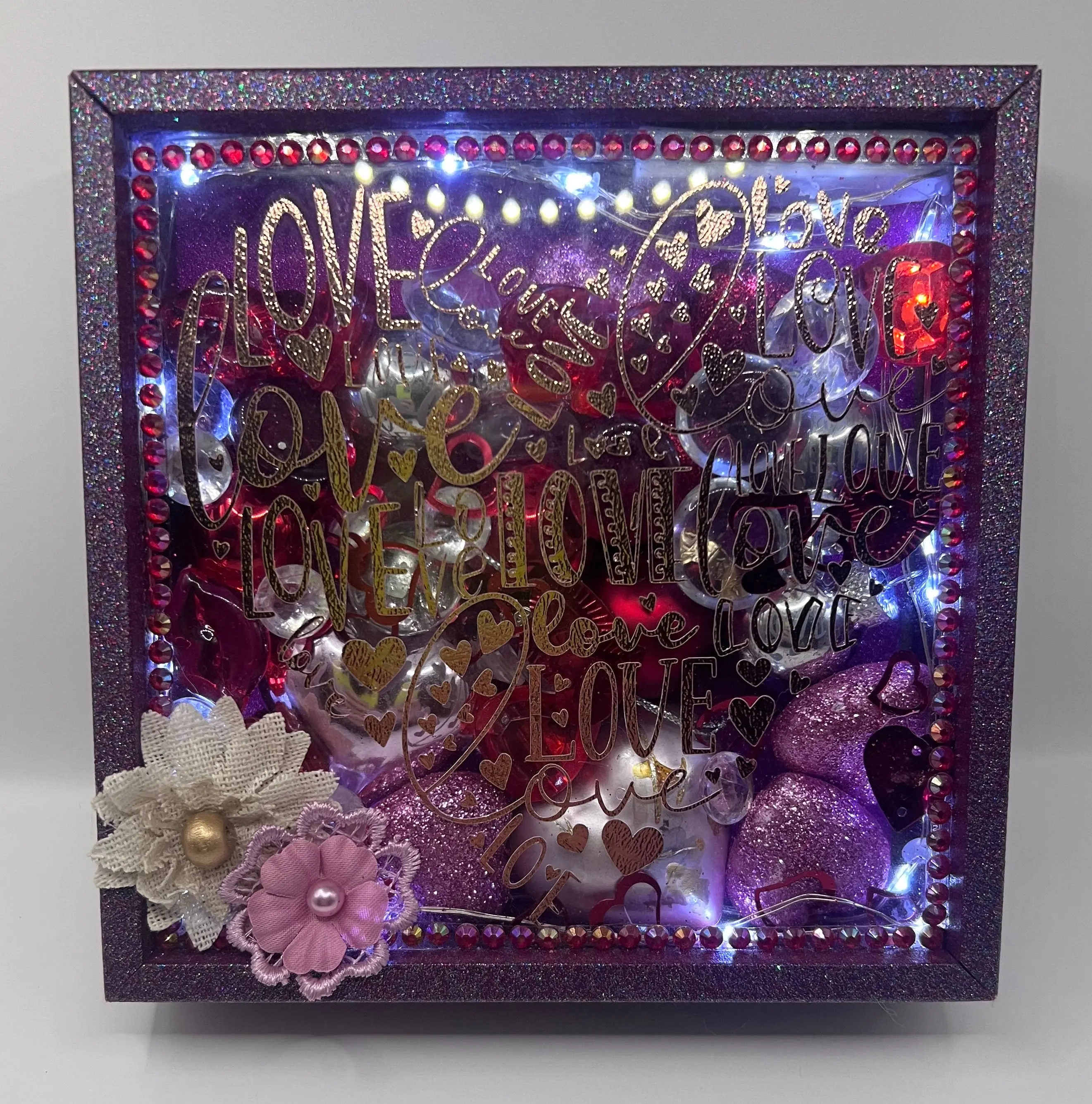 Maroon Valentine Love Word Shadow Box – Gold Vinyl & Fairy Lights (5.75x5.75)