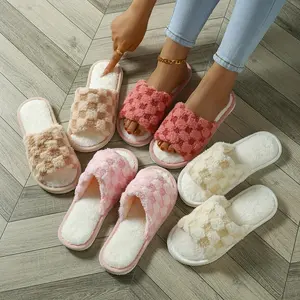 Cute Women's Winter Slippers Warm Fluffy Cotton Indoor Slides Home Walking Shoes Pink Striped Design Comfortable for Couples