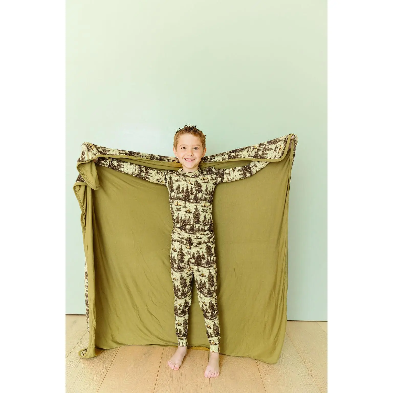 Basecamp- Reversible Bamboo Blanket