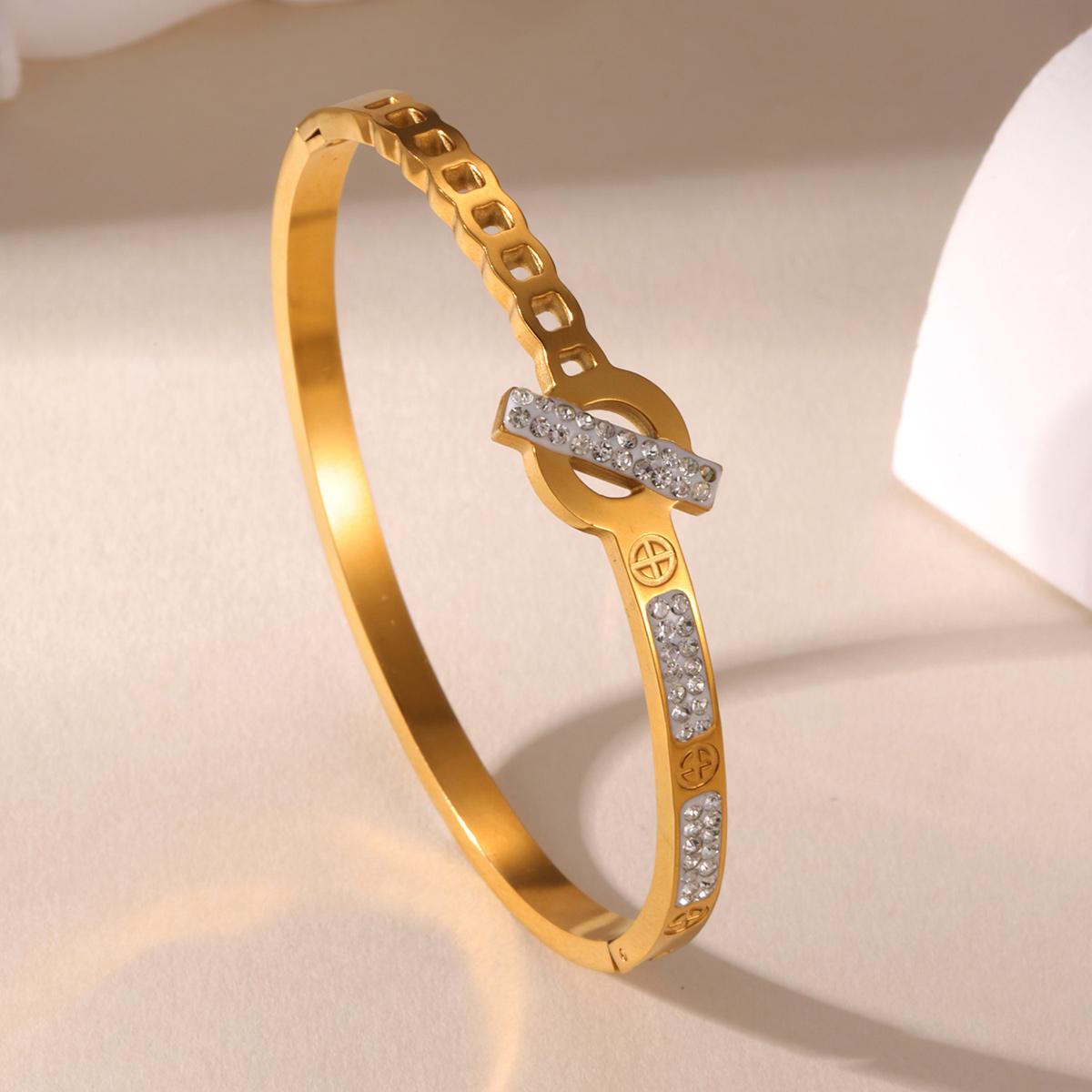 Chain Pattern CZ Toggle Clasp Gold Bangle - Luxury Everyday Wear Statement Jewelry