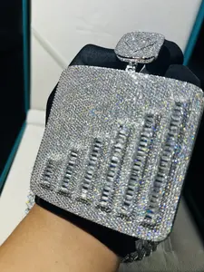 Customized style personalized luxury hip-hop signal tower pendant electroplated luxury high-purity ice diamond hip-hop fashion trend charm jewelry, Father's Day Valentine's Day Mother's Day gift