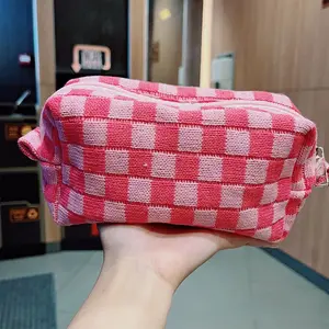 1 count chessboard style makeup bag, knitted checkered toiletries large capacity storage bag, colorful makeup bag storage bag checkered pattern makeup bag travel, Makeup Organizer Pouch