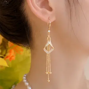 Dangling Earrings Chandelier Earrings Tassel Earrings Geometric Earrings Gold Drop Earrings Rhinestone Earrings for Women Everyday Wear Gift
