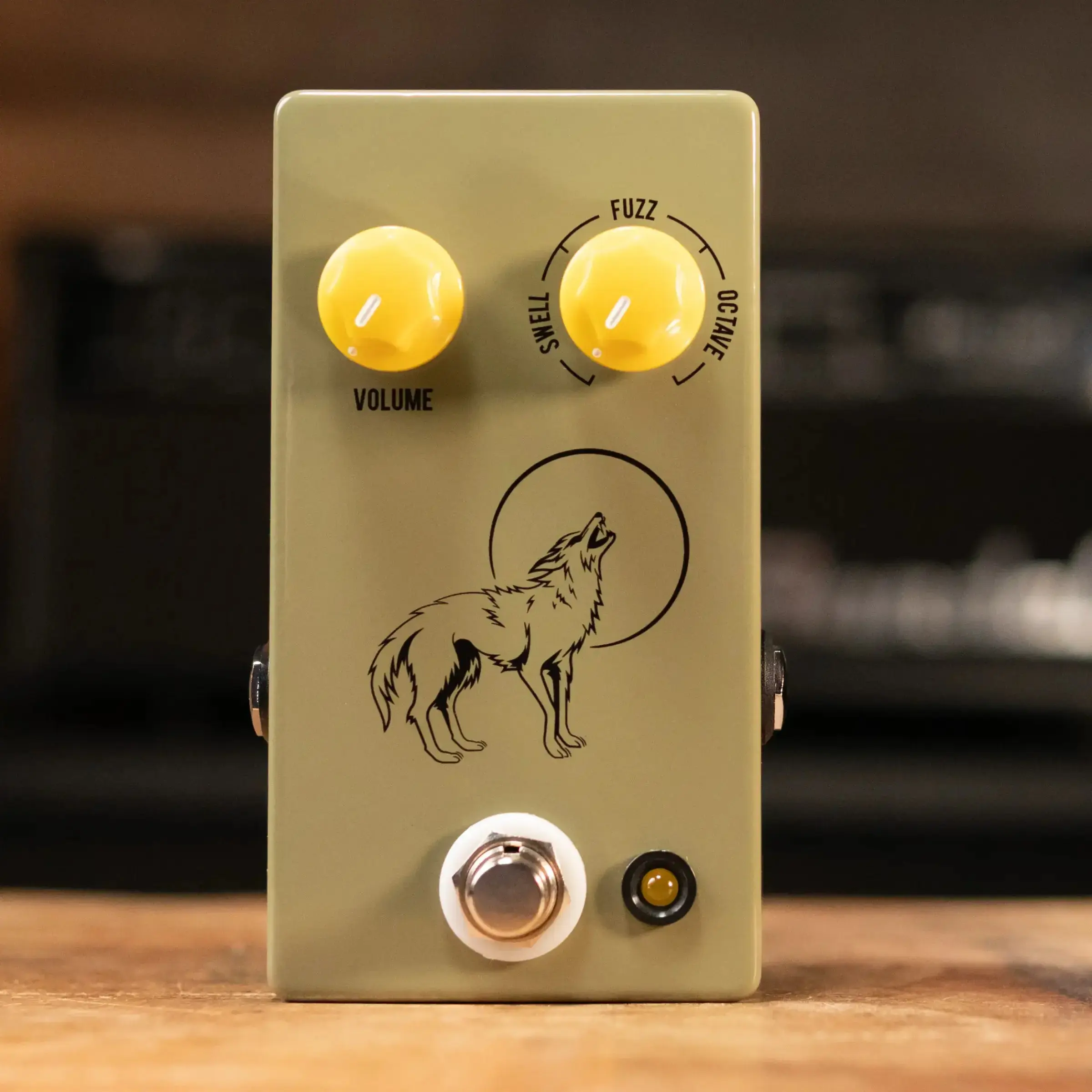 JHS Coyote Fuzz Pedal