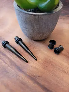 Pair 1g 7mm Black Steel Tapers and Black Titanium Single Flare Tunnels Ear Stretching Kit Gauges Gauging 1 gauge plugs
