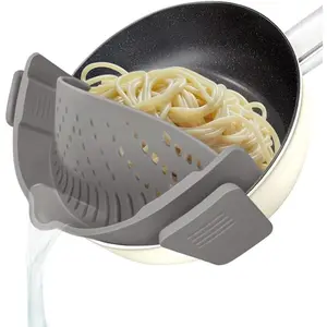 Clip on Strainer for Pots Pan Pasta, Silicone Food Strainer Hands-Free Pan Strainer, Clip-on Kitchen Food Strainer for Spaghetti, Pasta, Ground Beef Fits All Bowls and Pots (Grey)
