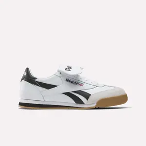 Campio XT Kilty Shoes
