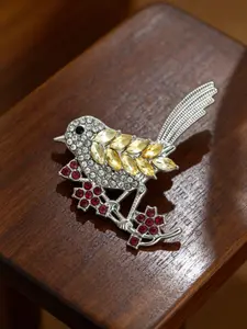 Cute Bird Brooch, Fun Gift for Friends, Fashionable Clothing Accessory, Perfect Present for Loved Ones, Unique and Adorable Design