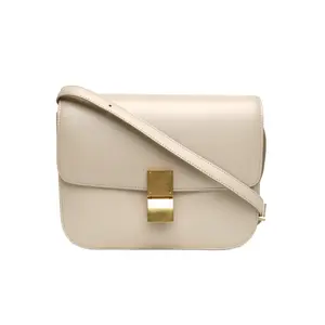 Pre-owned Celine leather Tote Bags Classic Box Medium Size, Beige Color, Leather, Gold Clasp
