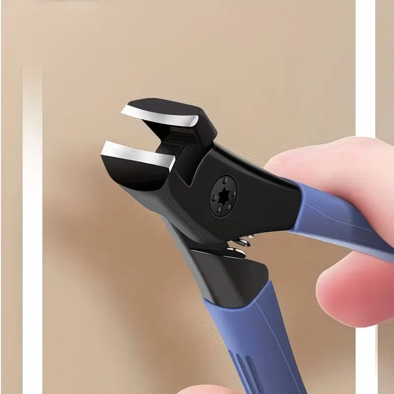 1-Piece Stainless Steel Nail Clipper with Blue Handle – Handheld Nail Trimmer for Everyday Grooming and Nail Care