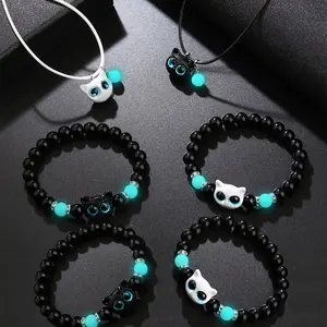 6PCS Vibrant Natural Stone Luminous Black/White Cat Bracelets & Necklace Set Cartoon Cat Beaded Stackable Bracelet Glow-in-the-Dark Pendant Chain Adjustable Necklace Inlaid Shiny Cubic Zirconia Valentine's Day Gift