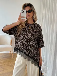 Women's Trendy Versatile Asymmetrical Hem Lace Patchwork Short Sleeve Top, Fashionable and Stylish Design for Everyday Wear