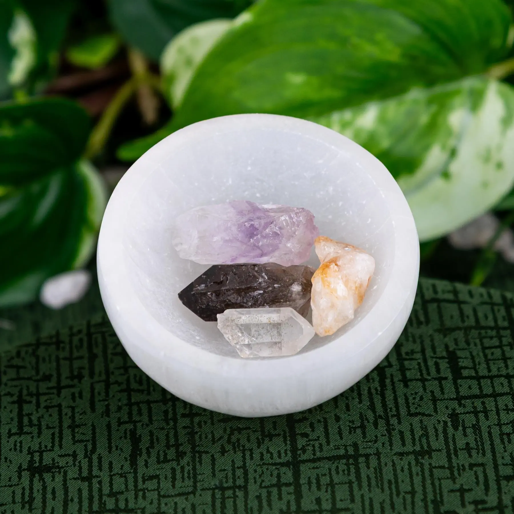 Down To Earth Crystal Point Collection Bowl Selenite Charging Kit with Clear Quartz Amethyst Citrine & Smoky Quartz for Energy Cleansing Meditation