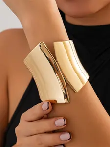 Steampunk Gold Color Geometric Chunky Wide Cuff Bangles Exaggerated Metal Large Spring Bangles for Women Exquisite Trendy Bracelet New