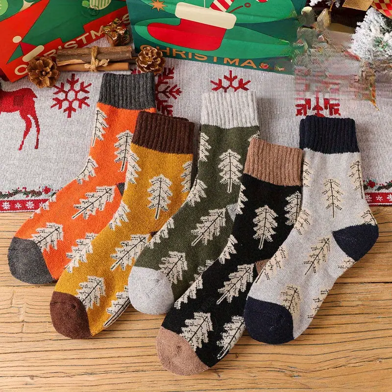 Women's Thick Knitted Socks - 5 Pairs, High-Quality, Fashionable Christmas Tree Patterns, Soft, Comfortable, Winter Warmth, Multicolor