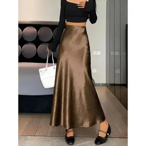Shiny women’s A-line skirt—an elegant, fashionable casual long skirt suitable for parties, clubs, and dates; also suitable as women’s underwear for all seasons. GARMENTARY