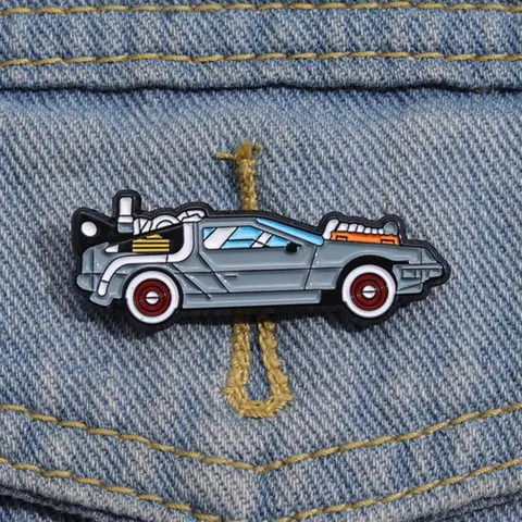 Cartoon Car Design Brooch, Cute Fashion Alloy Badge, Fashion Brooch for Party, Daily Clothing Decor, Trendy All-match & Exquisite Brooch for Birthday Gift, Fashion Accessory, Lapel Pin, Brooch Pin Clip, Decor Pins