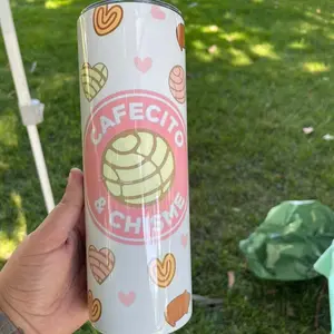 Cafecito Y Chisme tumbler