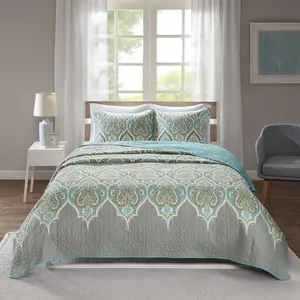 Comfort Spaces Quilt Set-Trendy Paisley Summer Cover, Cozy Coverlet Lightweight All Season Bedding Layer for Winter, Matching Shams, Full/Queen, Mona Paisley Teal