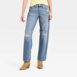 Women's Western Low-Rise Baggy Jeans- Universal Thread Medium Wash 00