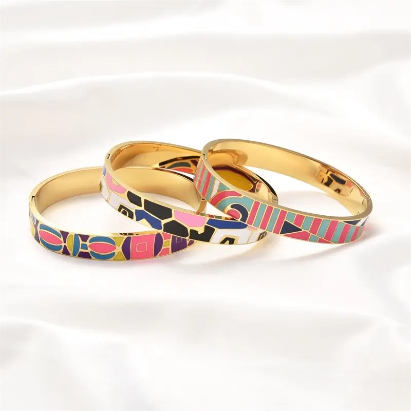 Heritage Enamel Bangle