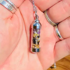 Inner Light & Intuition Amulet “The Hermit’s Lantern” Tarot