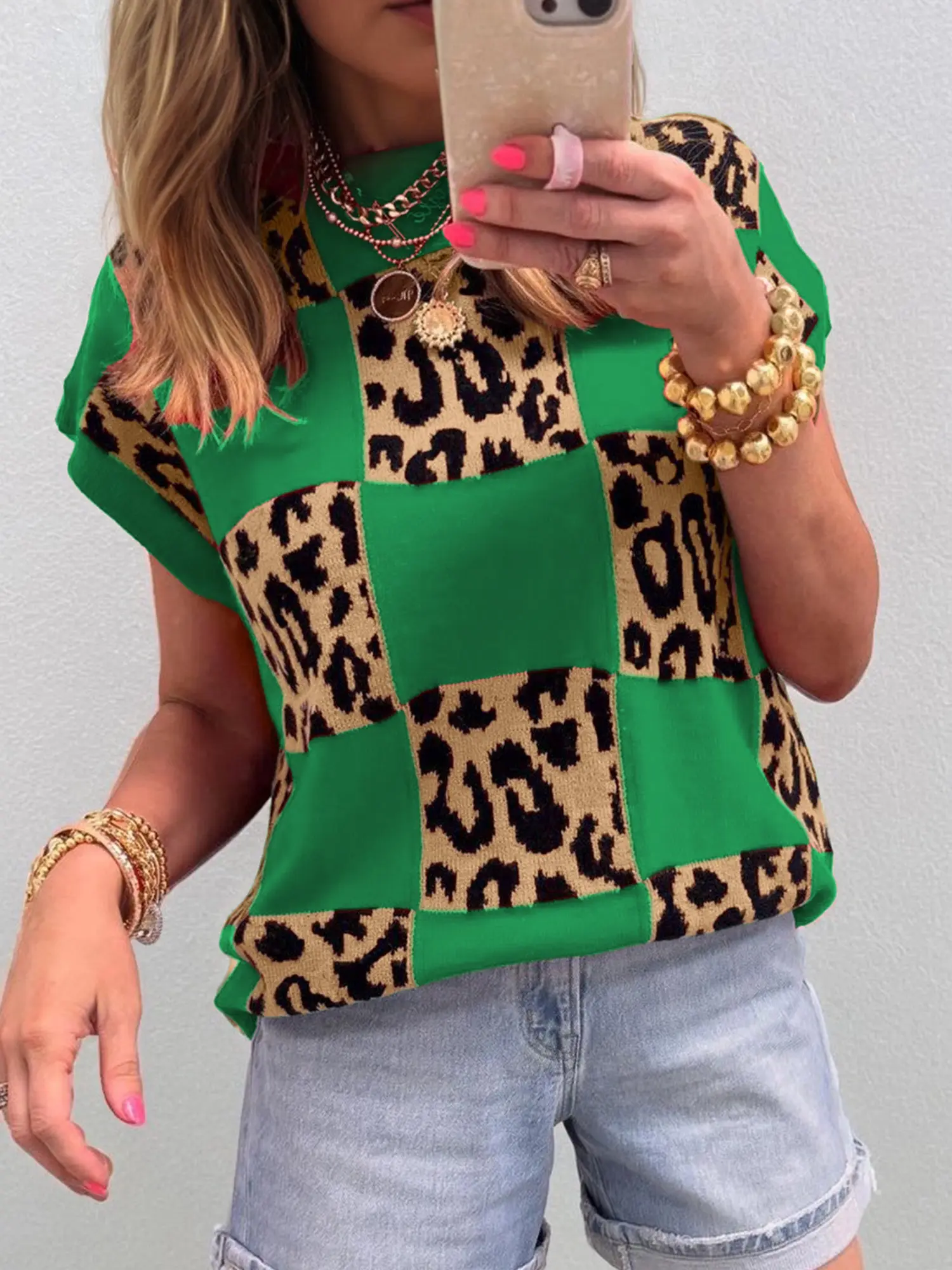 Women's Leopard Checkerboard Short Sleeve Knit Sweater, Casual Round Neck Shift Top for Summer Daily Wear