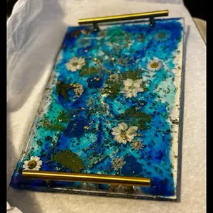 Handcrafted Resin Tray with Dried Blooms & Gold Accents for Luminous Charm Decor