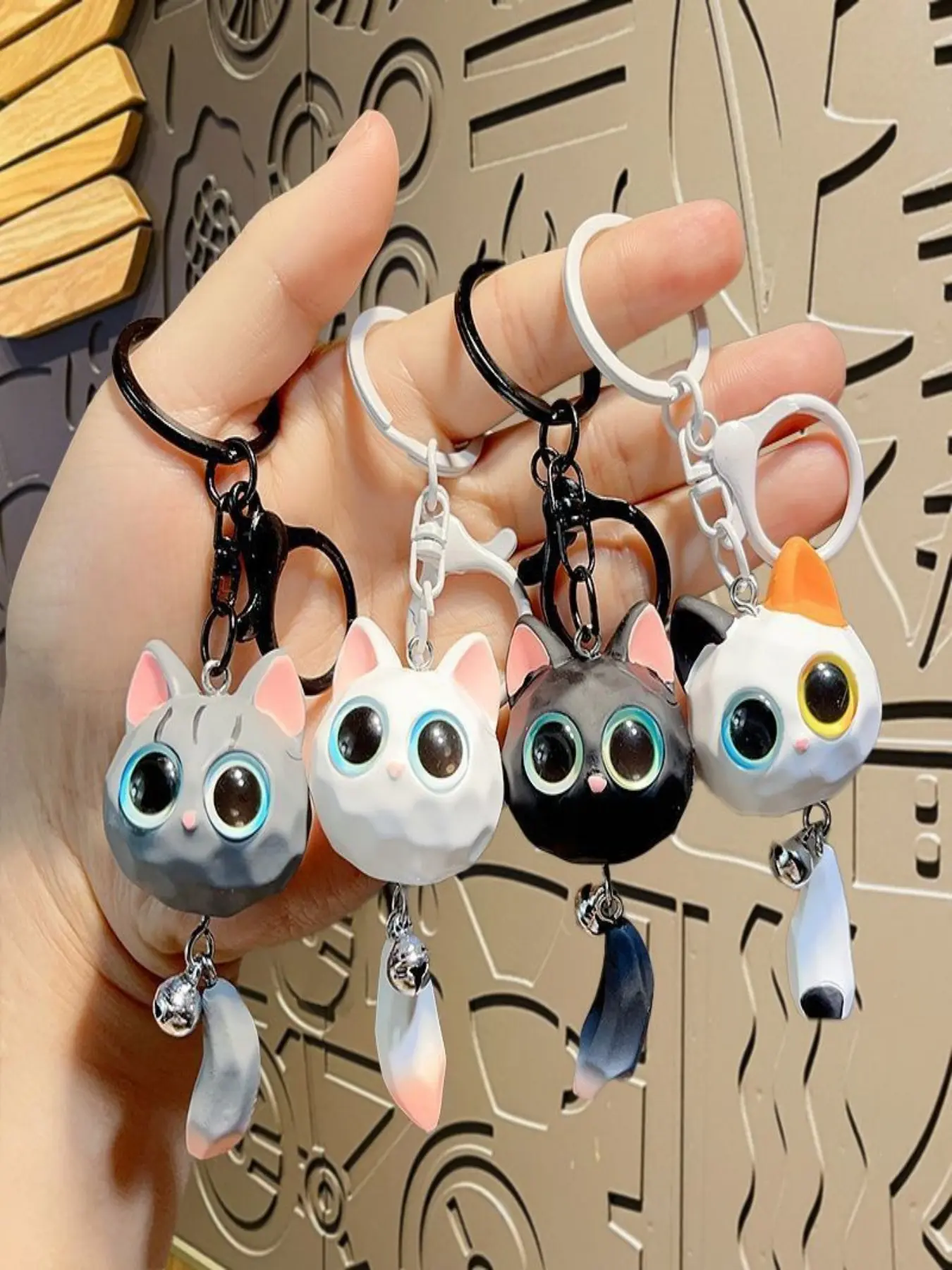 Cute Cartoon Resin Cat Head Pendant, Large Eye Cat Couple Bag Charm, Kitty Tail Keychain, Gumball Machine Gift, Small Souvenir