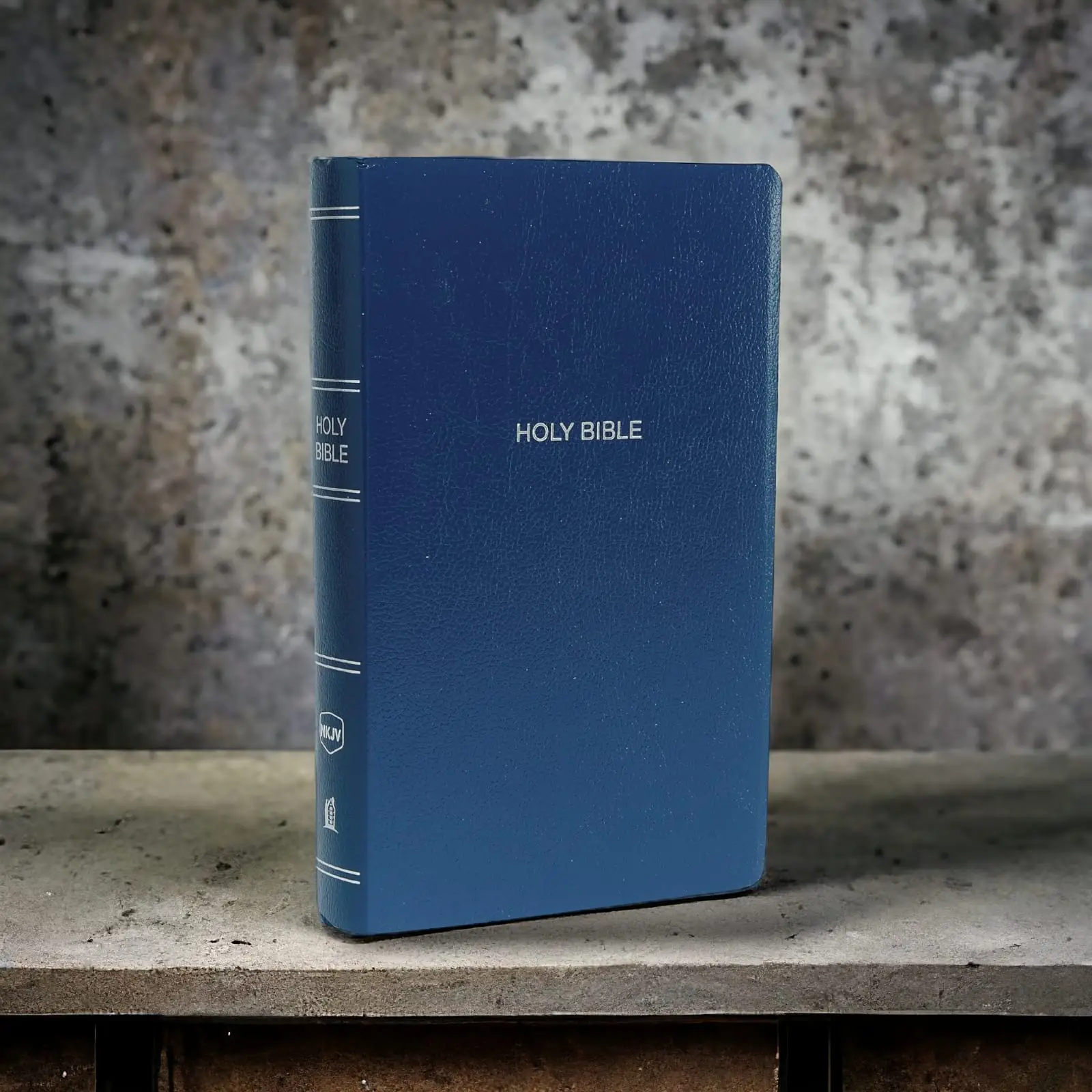 Holy Bible, New King James Version Imitation Leather