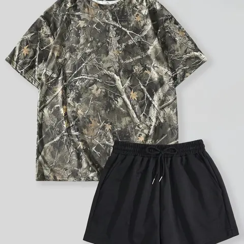 Two-piece Set Women's Camo Print Short Sleeve Tee & Shorts, Casual Basic Round Neck T-shirt & Shorts, Lady Summer Clothing Set for Outdoor, Shortsleeve Womenswear, Elastic Shorts Set, Summer Outfits Set, Casual Lounge Set, Casual Style Set
