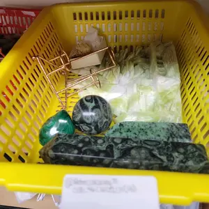 Lychee Gems Crystal-2A8 Intuitive Crystal Bundle - Unique Gift for Any Occasion - Personal Significance & Distinctive Present by Lychee Team - Thoughtful Selection