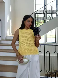 Women's Bohemian Style Sleeveless Knit Top, Round Neck Fringe Hem, Ideal for Beach, Music Festivals, Outdoor Events, Parties
