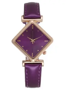 Ladies' simple, fashionable, personalized diamond shaped watch, Square Wristwatch, quartz watch