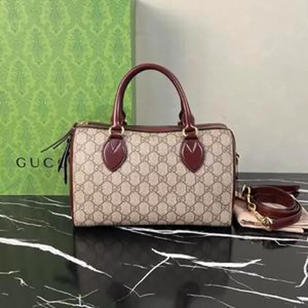 Pre-owned GUCCI luxury bag C8353415919