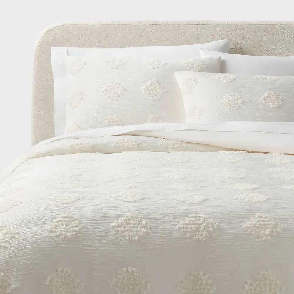 Full/Queen Tufted Diamond Crinkle Duvet Cover and Sham Set Ivory - Threshold