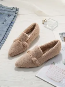 Women's Winter Warm Flat Shoes, Cute Soft Sole Pointed Toe Casual Outdoor Shoes, Fluffy Comfortable Slip-On Sneakers