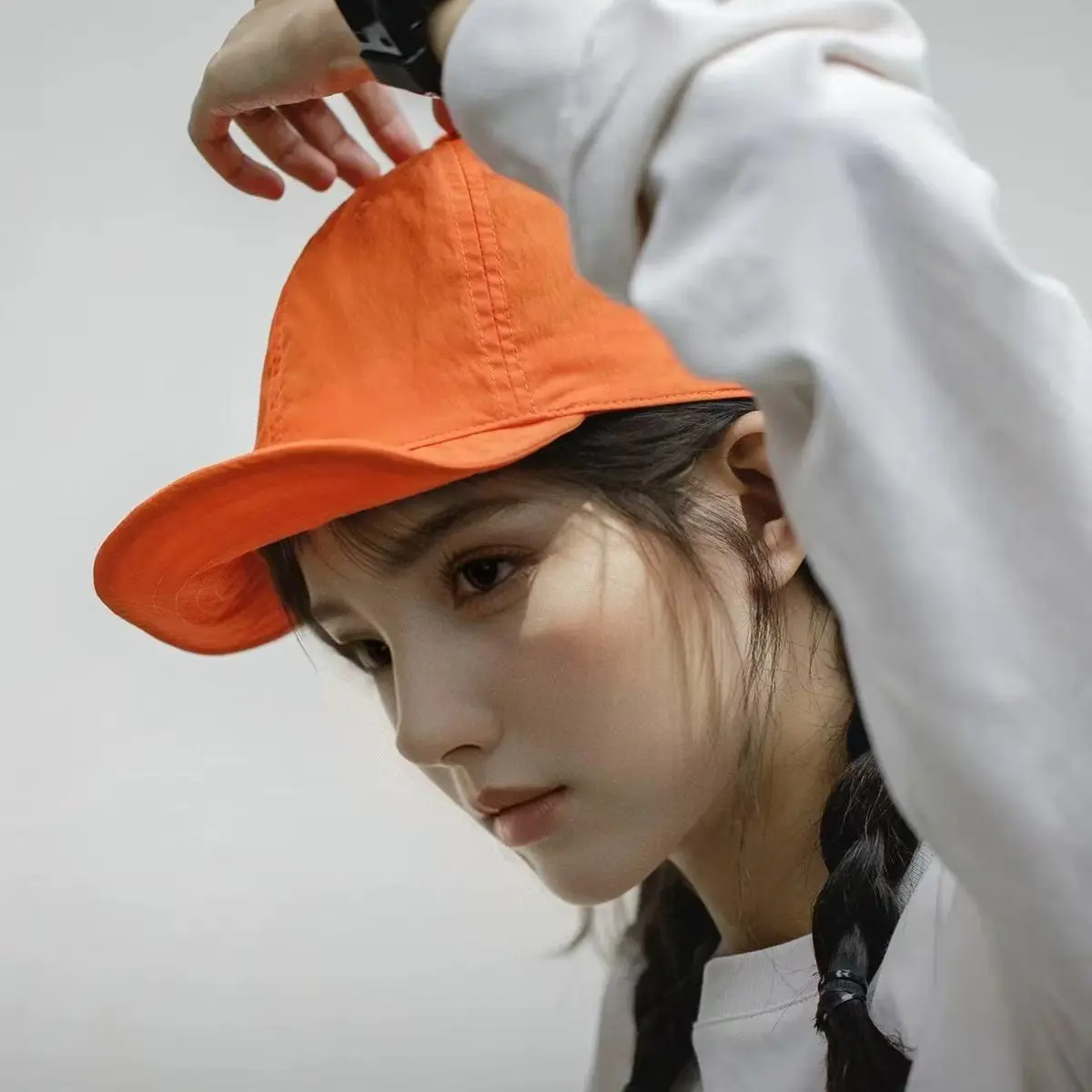Embroidered Mountain Baseball Cap for Adults - Lightweight Hiking Hats for Daily Sports and School, All-Season Wear, Uv Protection, Universal, Cross-Arrow Motif, Outdoor Wear, Ripstop Fabric, 56 - 60 Cm, Anti-Ultraviolet Hats