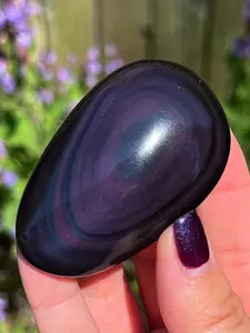 Home Collections Crystal 1pc Natural Rainbow Obsidian cat Eye Stones Shape Quartz Crystal Ornament, Mineral Crystal Rock Ornament, Natural Stone Decor