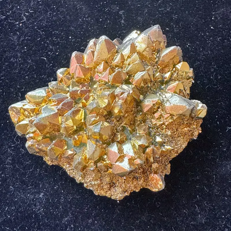 Iridescent Quartz Crystal Cluster Decor - Dazzling Iridescent Finish, Unique Shape, Vintage Glam Natural Finish Mineral Specimen for Home Display, Collection, Inspiring Atmosphere