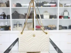Pre-owned GUCCI LEATHER Shoulder Bags MARMONT HANDBAG