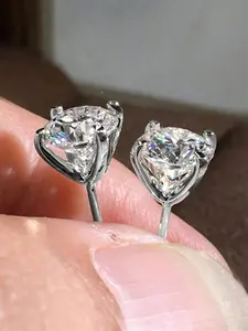 1 Pair Fashion Cubic Zirconia Stud Earrings Sparkling Zirconia For Women For Wedding Engagement Anniversary Party Jewelry Valentine's Day Gift Solitaire Earrings